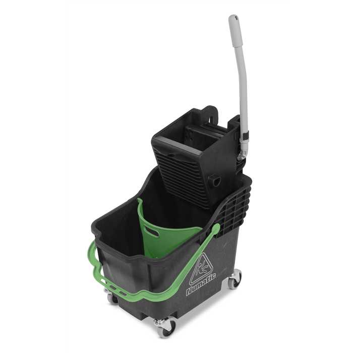 HB 1812 B EIMER AUF RÄDER MIT PRESSE HB 1812 B EIMER AUF RÄDER MIT PRESSE